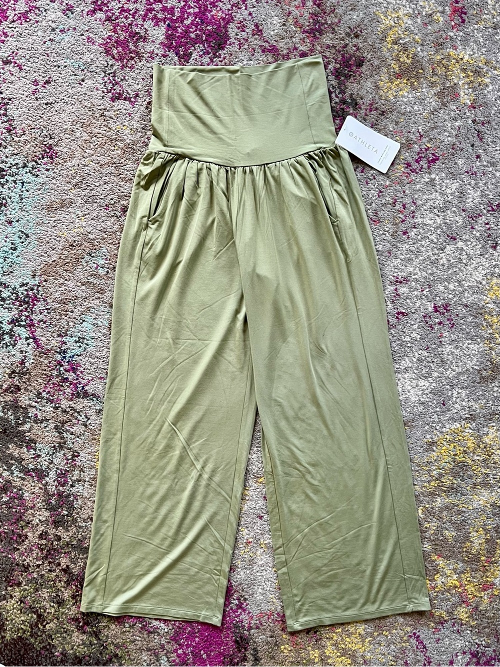 Athleta Studio Wide-Leg Pull-On Pants, size Small